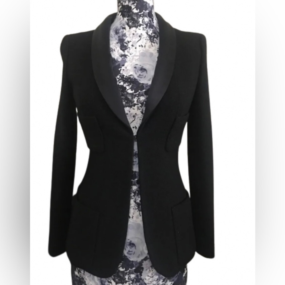 Authentic CHANEL Wool Blazer Jacket